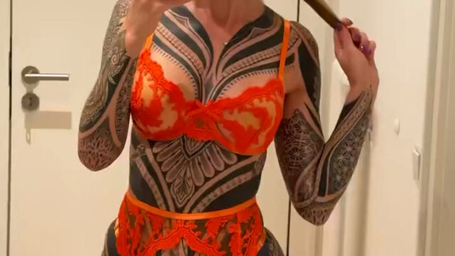 Eule_Emma Show off Perfect Body – Onlyfans Tape